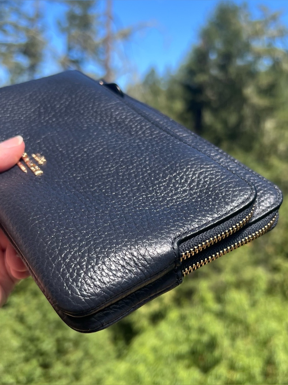 COACH Women's Double Zip Wallet Wristlet Navy Blue Pebbled Leather Gold Hardware - Picture 6 of 10